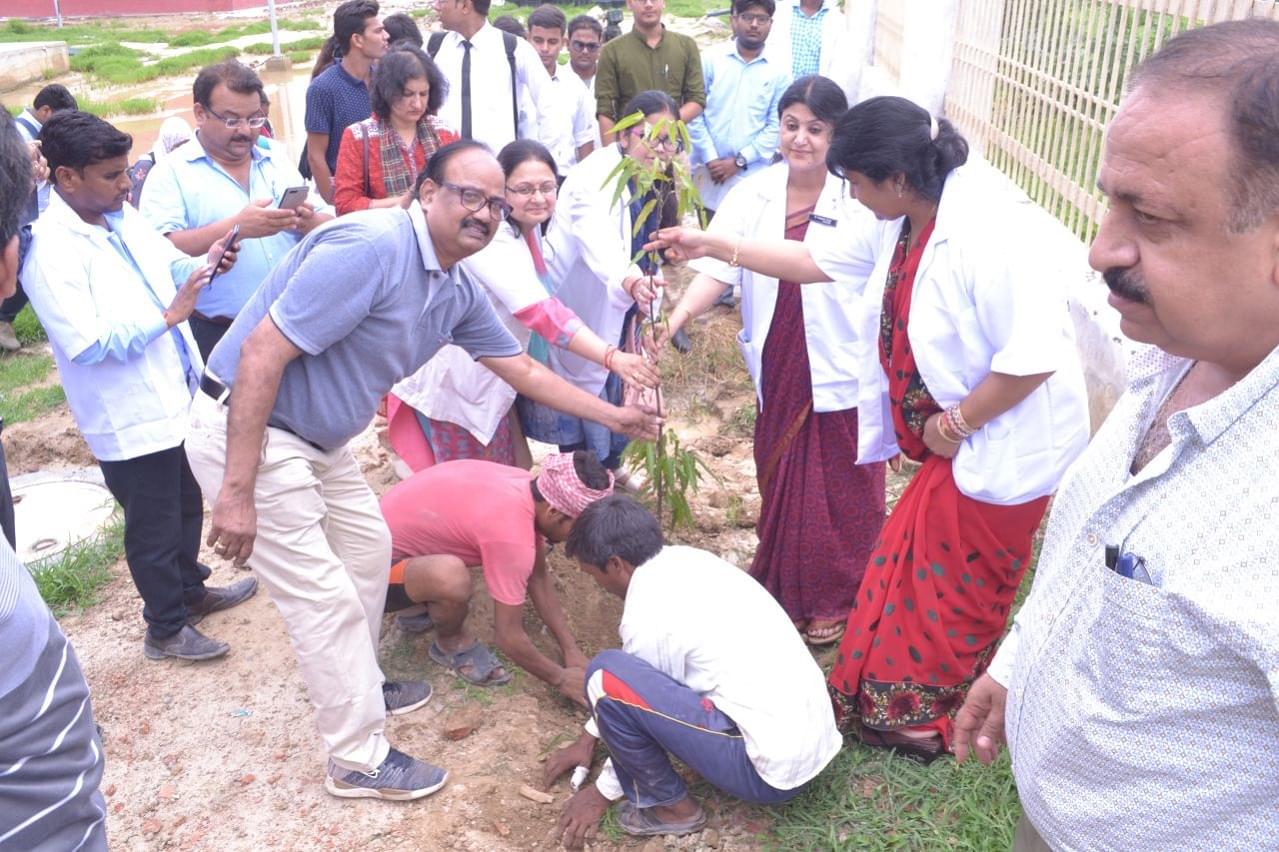 Autonomous State Medical College Firozabad Campus photo 5